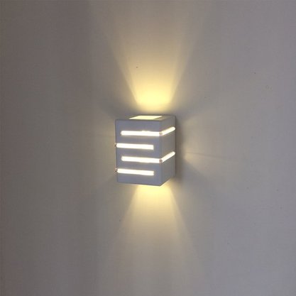 ARANDELA LIGHT 4 ALETAS 2 FACHOS BRANCO